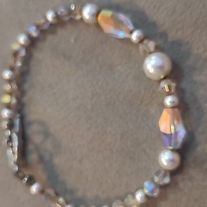 touchstone crystal bracelet with Swarovski brand crystals and pearls